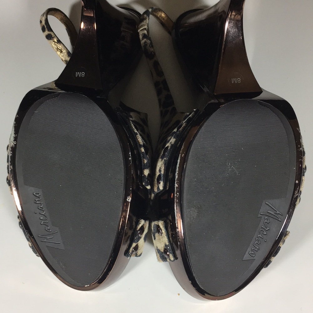 MARCIANO , Size 8 M , 9  , Leopard Color, Sandal . - Picture 6 of 8